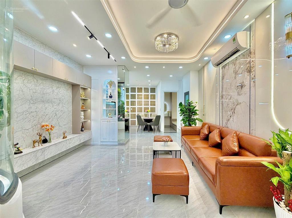 Bán nhà đường nguyễn công hoan( hoa sữa) phú nhuận 7,55 tỷ, 59m2