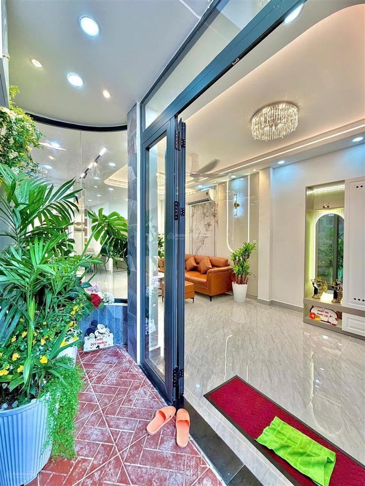 Bán nhà đường nguyễn công hoan( hoa sữa) phú nhuận 7,55 tỷ, 59m2