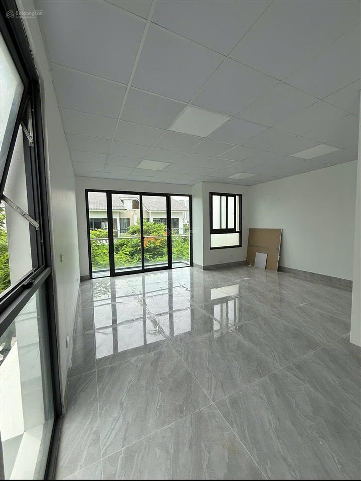 Cho thuê biệt thự dương nội, hà đông vị trí đẹp cạnh công viên thiên văn học