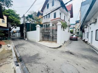 Gia đình cần bán 56m giá 4,3 tỷ ngay chợ bầu kim chung gần cầu thăng long kim chung đahn
