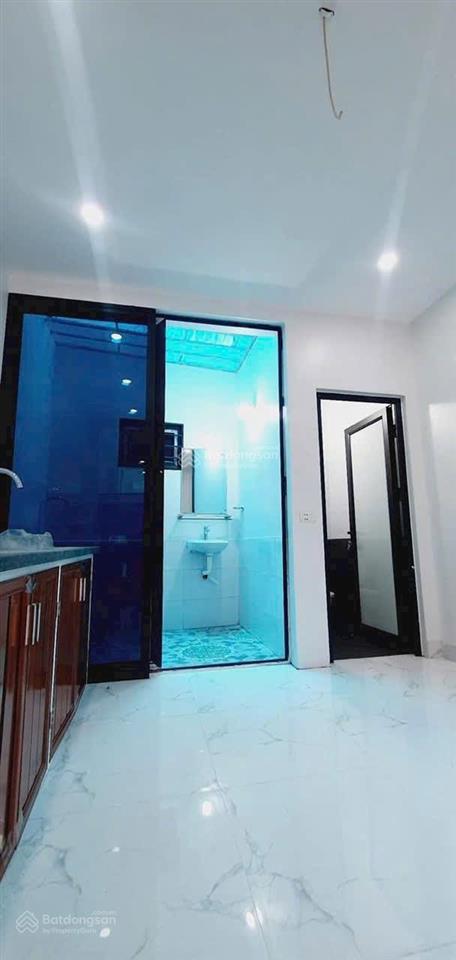 Gia đình chuyển đi nơi khác ở cần bán căn nhà cấp 4 dt 57m giá hơn 3 tỷ sáp mai võng la  đa  hn