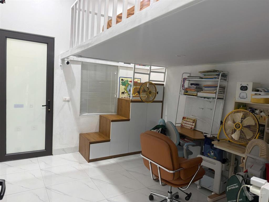 Cần bán nhà cấp 4 giá 3,5 tỷ có thương lượng dt 56m đường trước nhà rộng 3m đại mạch đahn