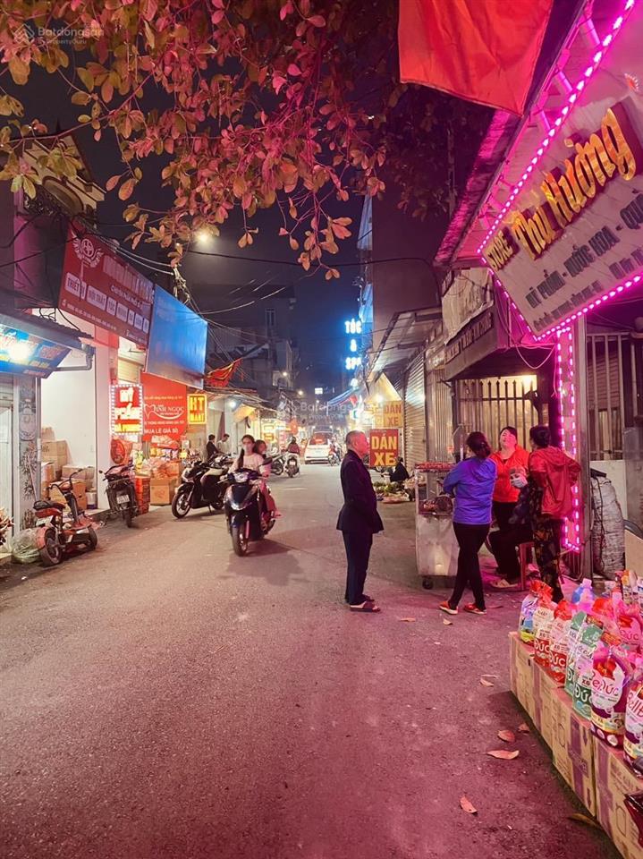 Bán 135m2 lô đất kinh doanh vị trí hiếm có 1 nhà bán trục chính kinh doanh tây bầu kim chung đahn