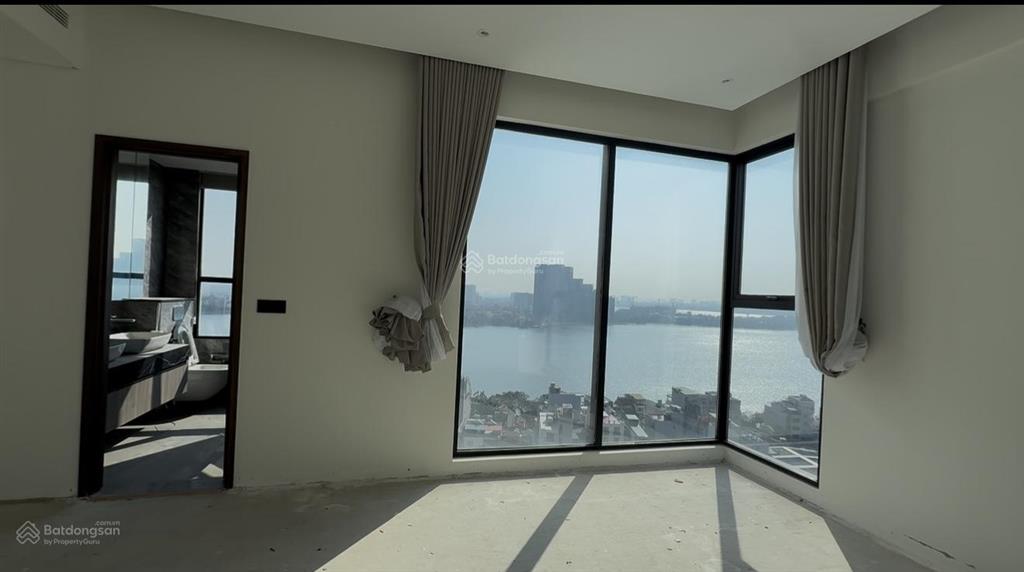 51 tỷ bao phí có thương lượng  bán căn 4 ngủ view hồ 181m2 heritage  đông nam  tầng cao.