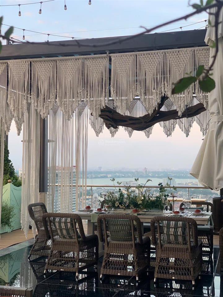 Bán căn góc 4 ngủ view hồ nghĩa đô  tặng 5 năm phí dv  tặng 1 chỗ đậu xe định danh  53,9 tỷ