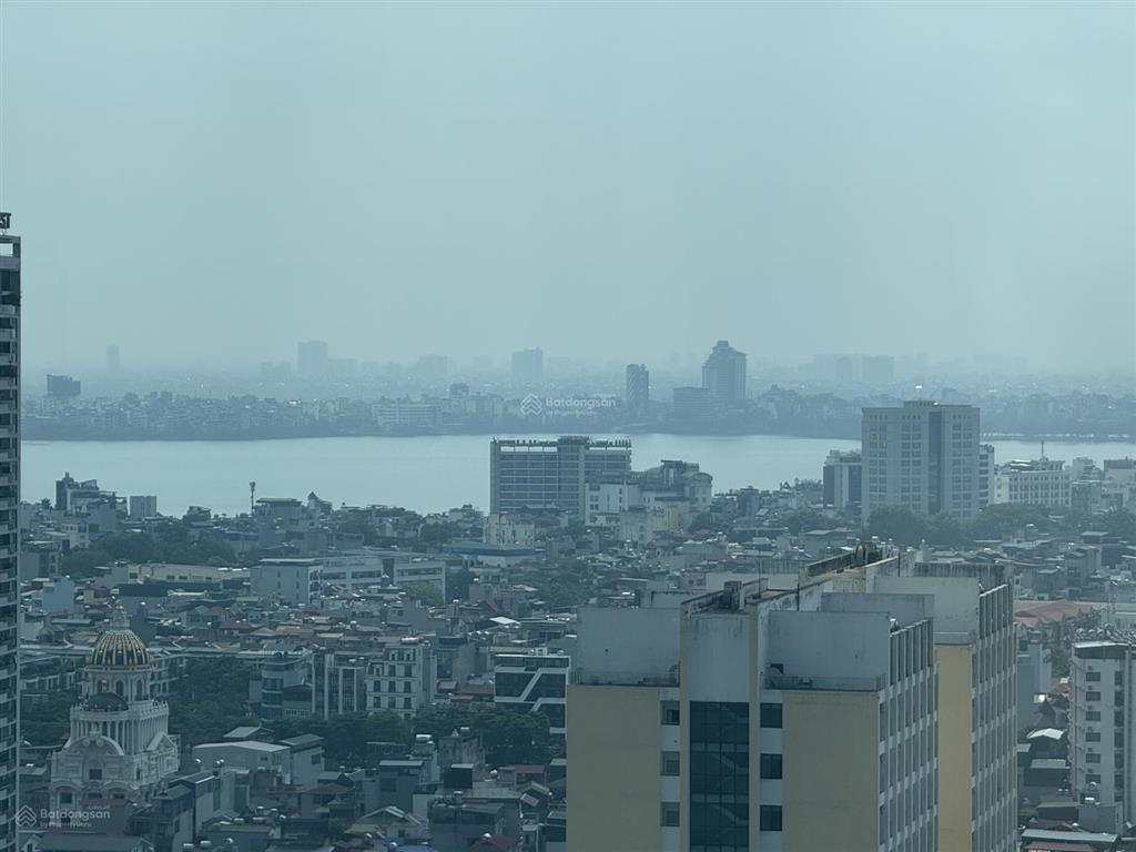 Bán căn góc 3 ngủ view hồ tây  149m²  35,9 tỷ  5 năm phí dịch vụ  có 1 slot đậu xe định danh