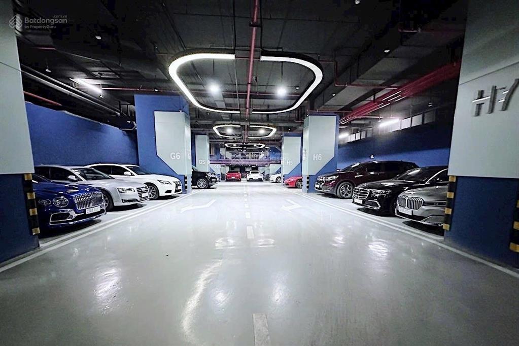 Bán căn góc 3 ngủ view hồ tây  149m²  35,9 tỷ  5 năm phí dịch vụ  có 1 slot đậu xe định danh