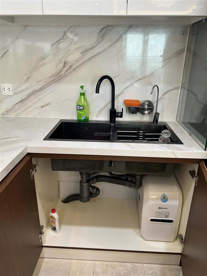 Cần bán nhanh căn 2 phòng ngủ view sông  12,9 tỷ bao phí  full đồ  tầng cao