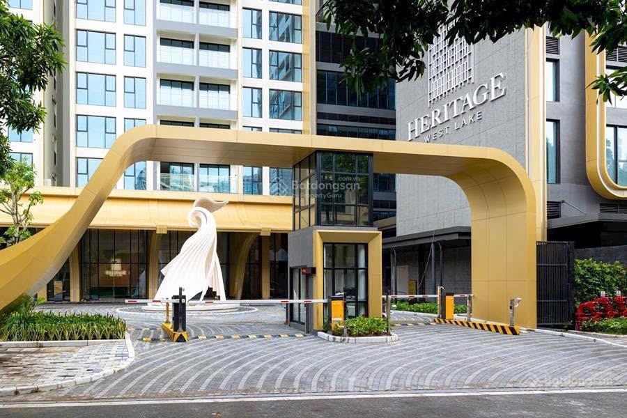 Bán căn 2 p ngủ + 1 rẻ nhất dự án heritage  14 tỷ  full đồ liền tường  có hđ thuê  giá bao phí
