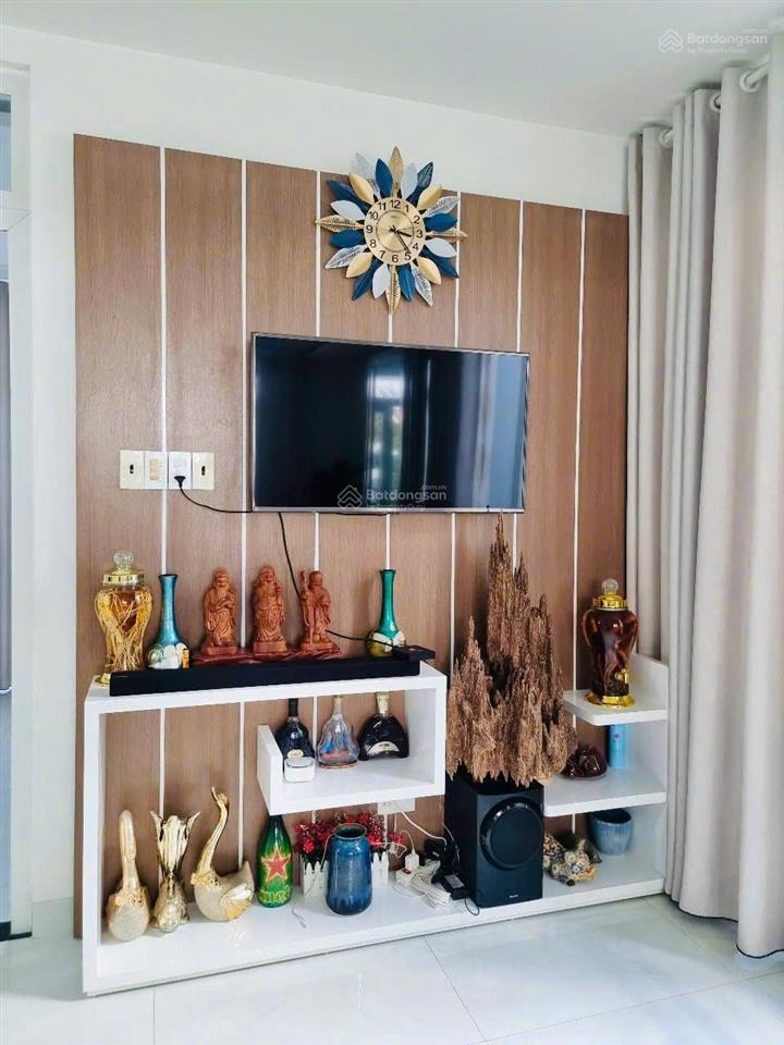 Biệt thự đẹp, giá tốt , sát vin phú quý