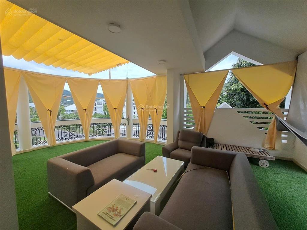 Cho thuê villa an viên sân vườn trên cao, không gian sống đẳng cấp