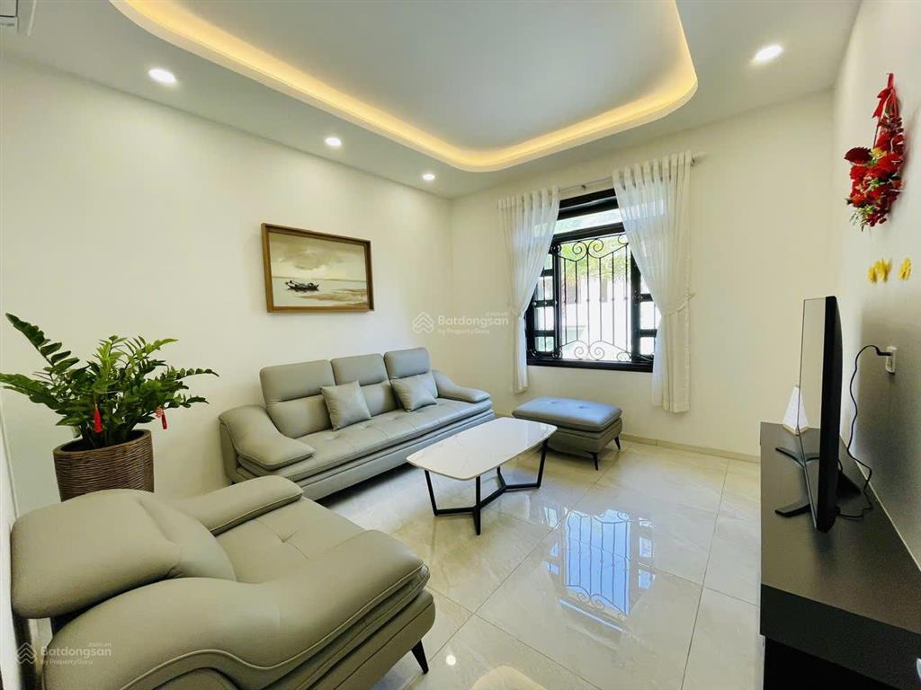 Cho thuê villa an viên căn góc đẹp, cách biển chỉ 200m