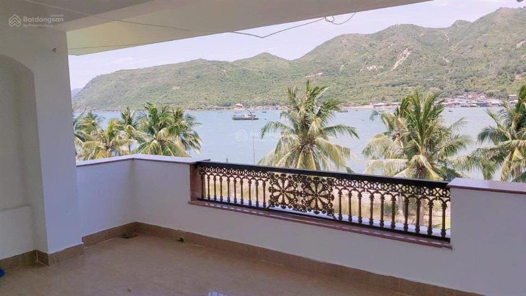 Cho thuê biệt thự an viên cao cấp, view sông, hồ bơi riêng