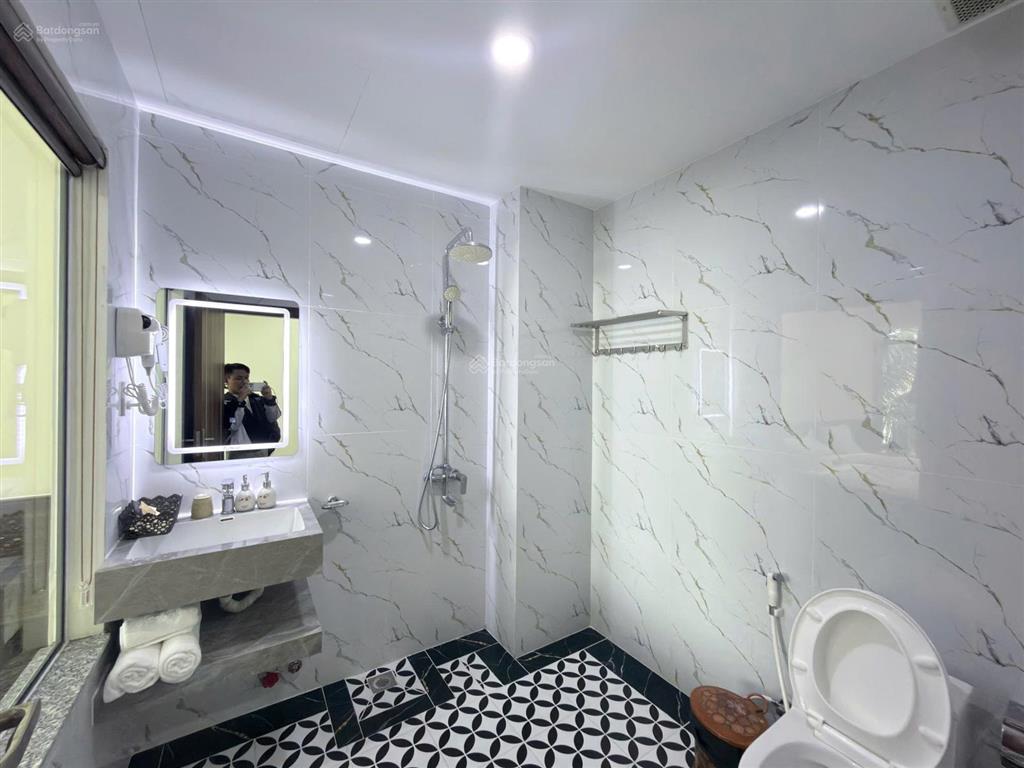 Cho thuê căn hộ khu villa cao cấp có hồ bơi, giá 22 triệu/tháng