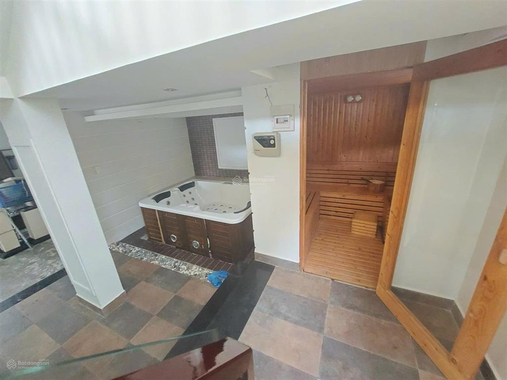Cho thuê villa view biển an viên  4pn, có xông hơi, 42 triệu/tháng