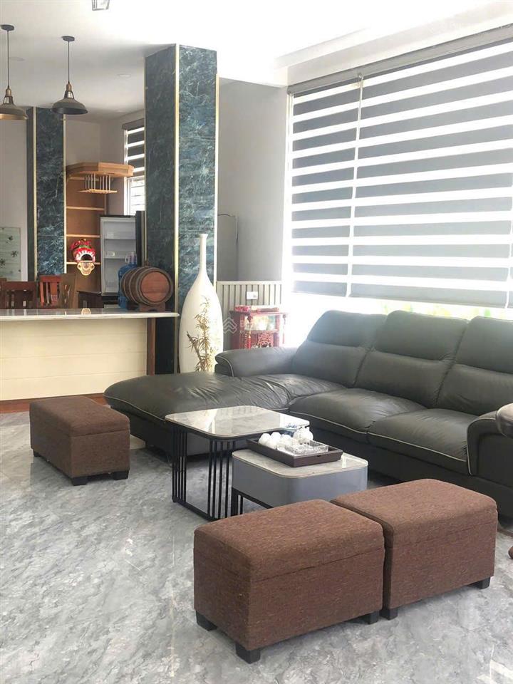 Cho thuê villa 5 phòng ngủ, có karaoke