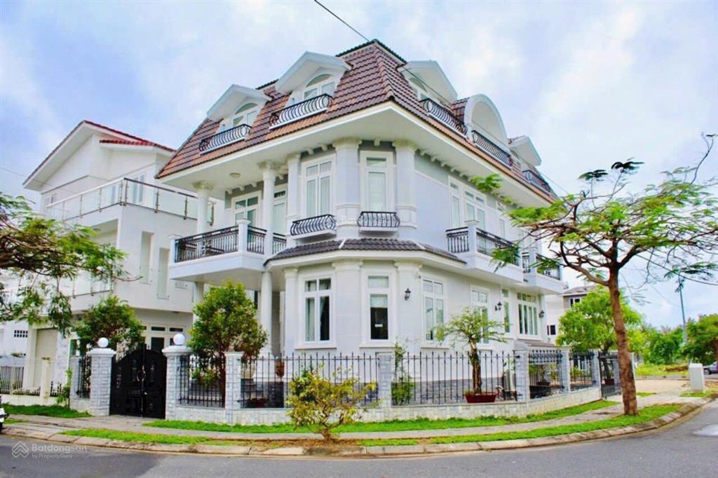 Cho thuê biệt thự góc an viên cách biển chỉ 200m