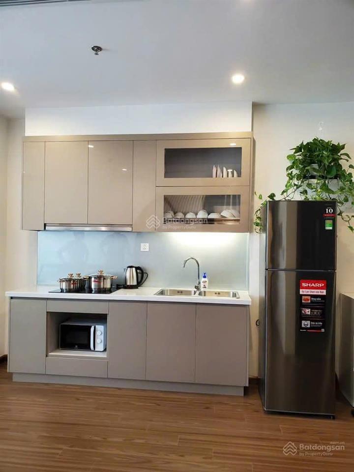 Cho thuê chung cư vinhomes west point, 2pn, 2wc, 75m2, đầy đủ đồ, 20 triệu vnd