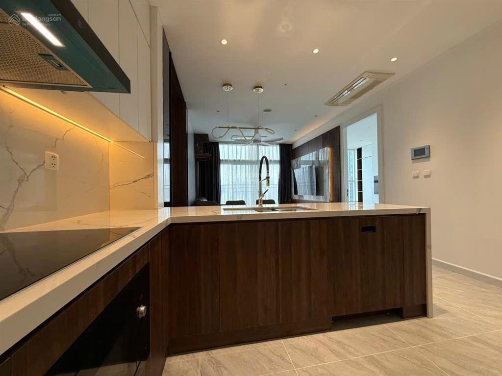 Cho thuê căn hộ cao cấp 3pn, 2wc, 190m2 tại keangnam hanoi landmark tower