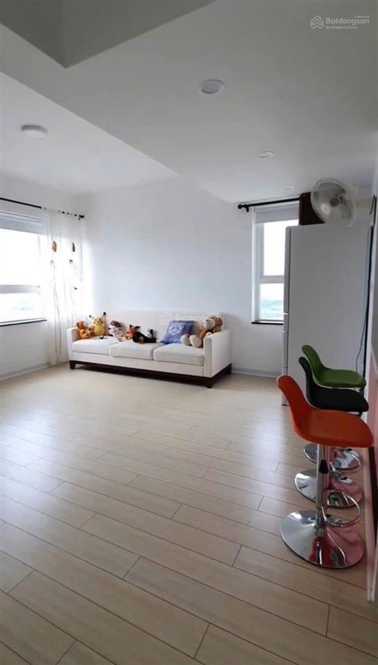 Bán gấp căn hộ sky villa rừng cọ 3pn, 3wc, 154m2 tại ecopark, đầy đủ nội thất, giá 8,5 tỷ