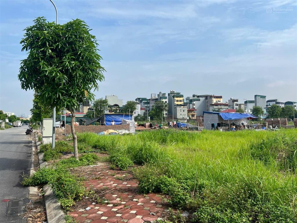 1 lô duy nhất đất tái định cư chu văn an
