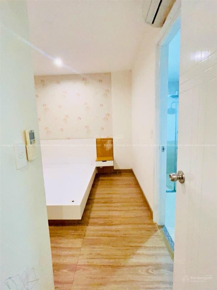 Bán cc ở city gate towers, 2,85 tỷ, 72m2, full nội thất, 2pn, 2wc