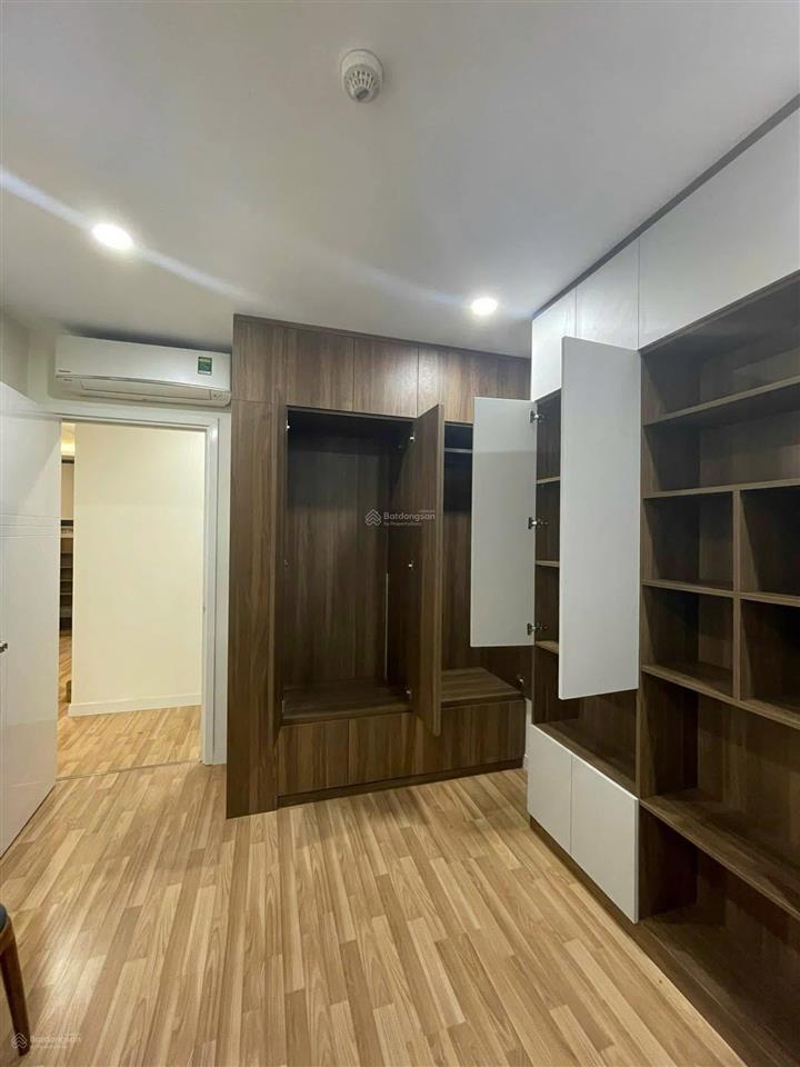 Bán gấp ch 2pn, 72m2 tại diamond riverside, 3,1 tỷ vnd