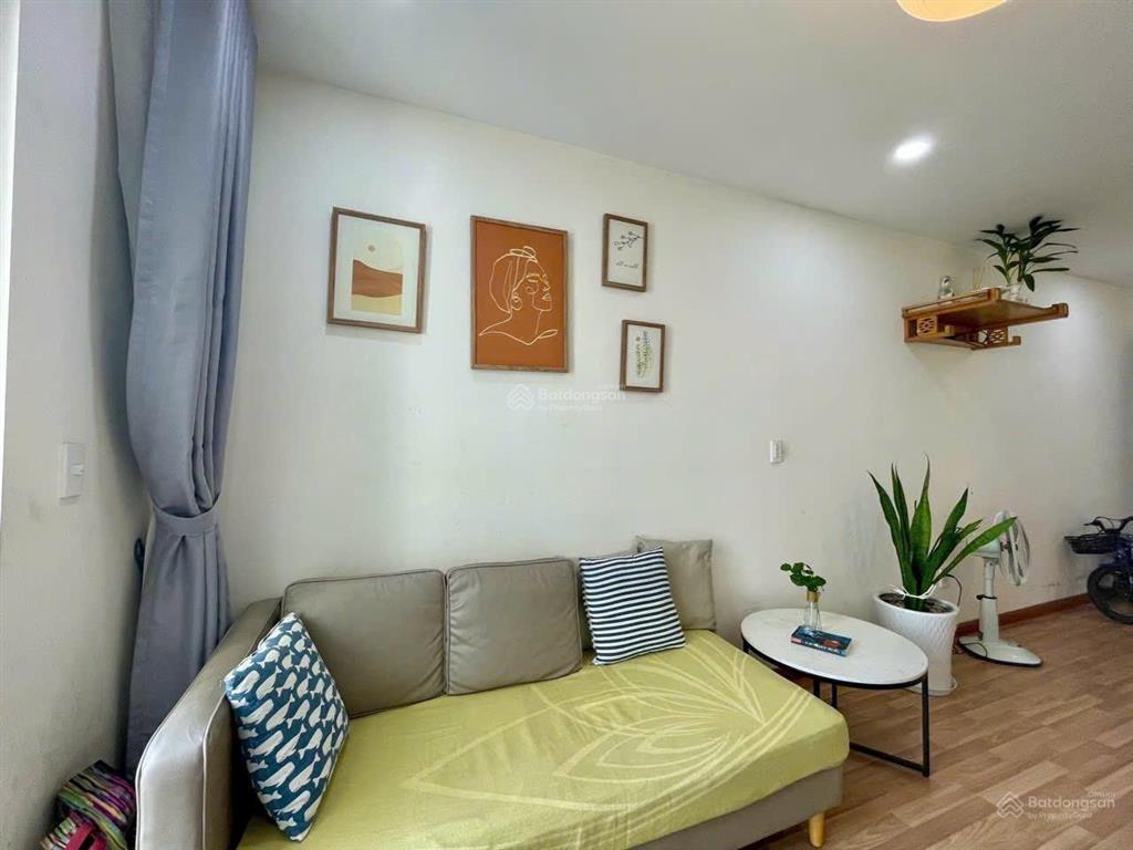 Căn hộ cho thuê đẹp xuất sắc 10 triệu, 72m2 tại diamond riverside, võ văn kiệt, q8