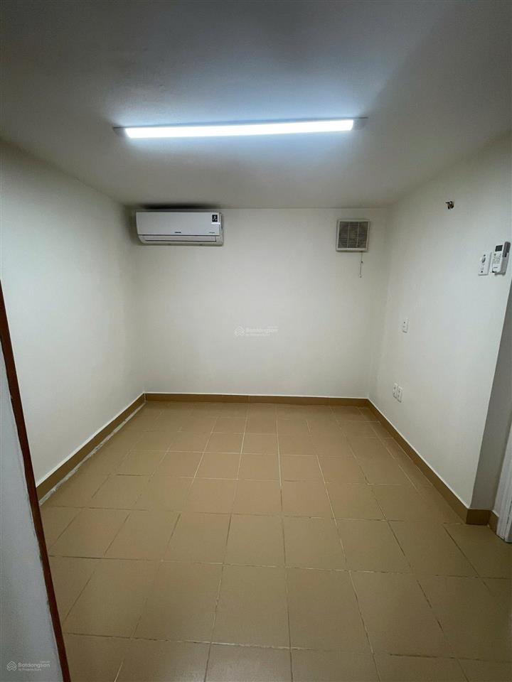 Định cư mỹ nên cần bán gấp shophouse chung cư bàu cát 2, có sổ, 1 trệt+lửng, 80m2 2pn mt kinh doanh