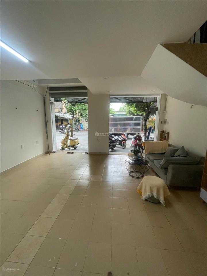 Định cư mỹ nên cần bán gấp shophouse chung cư bàu cát 2, có sổ, 1 trệt+lửng, 80m2 2pn mt kinh doanh