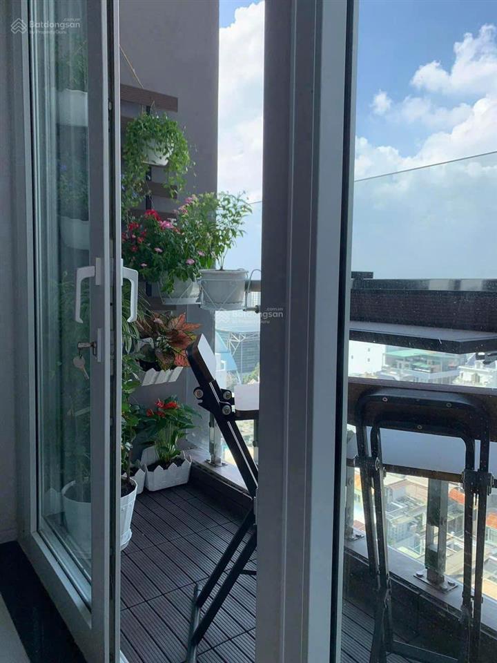 Bán gấp căn hộ xi grand court, quận 10, có sổ hồng, 72m22pn2wc full nội thất, giá tốt nhất