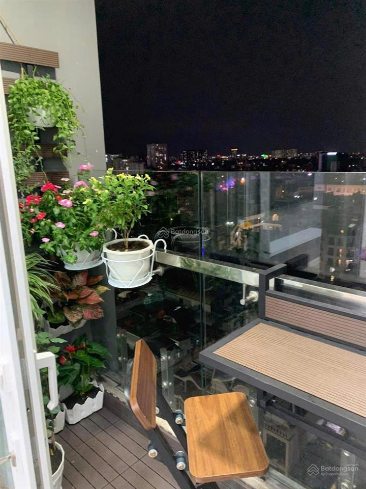 Bán gấp căn hộ xi grand court, quận 10, có sổ hồng, 72m22pn2wc full nội thất, giá tốt nhất