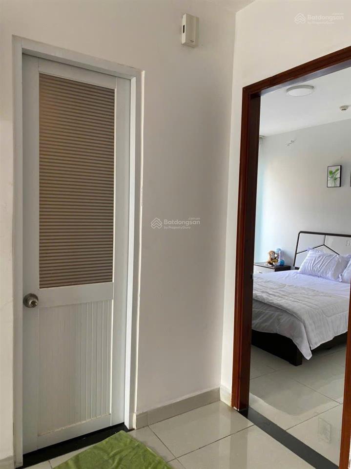 Bán căn hộ chung cư 8x plus quận 12, có sổ hồng, căn góc cực thoáng, 84m2 2pn2wc, 3 ban công mát