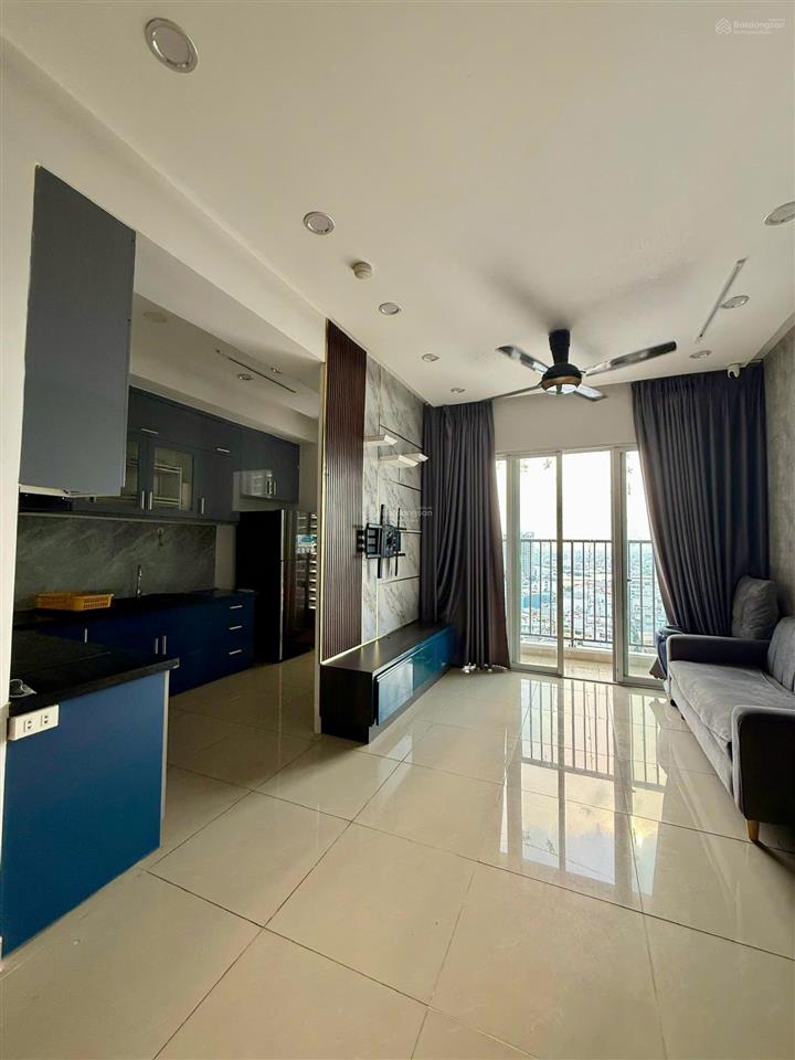 Cần tiền bán gấp căn hộ carillon 5, tân phú, căn góc 73m2  2pn  2wc, nhà đẹp cao cấp, có sổ hồng