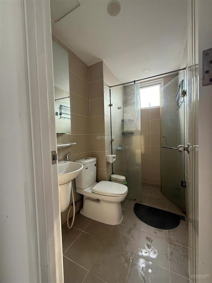 Cần tiền bán gấp căn hộ carillon 5, tân phú, căn góc 73m2  2pn  2wc, nhà đẹp cao cấp, có sổ hồng