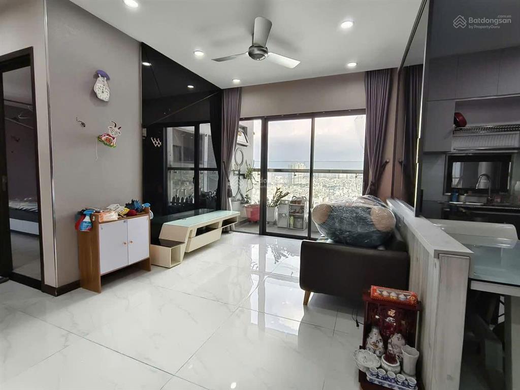Bán căn hộ chung cư res 11, quận 11, có sổ hồng, 73m2  2pn  2wc, căn góc view cực thoáng đẹp