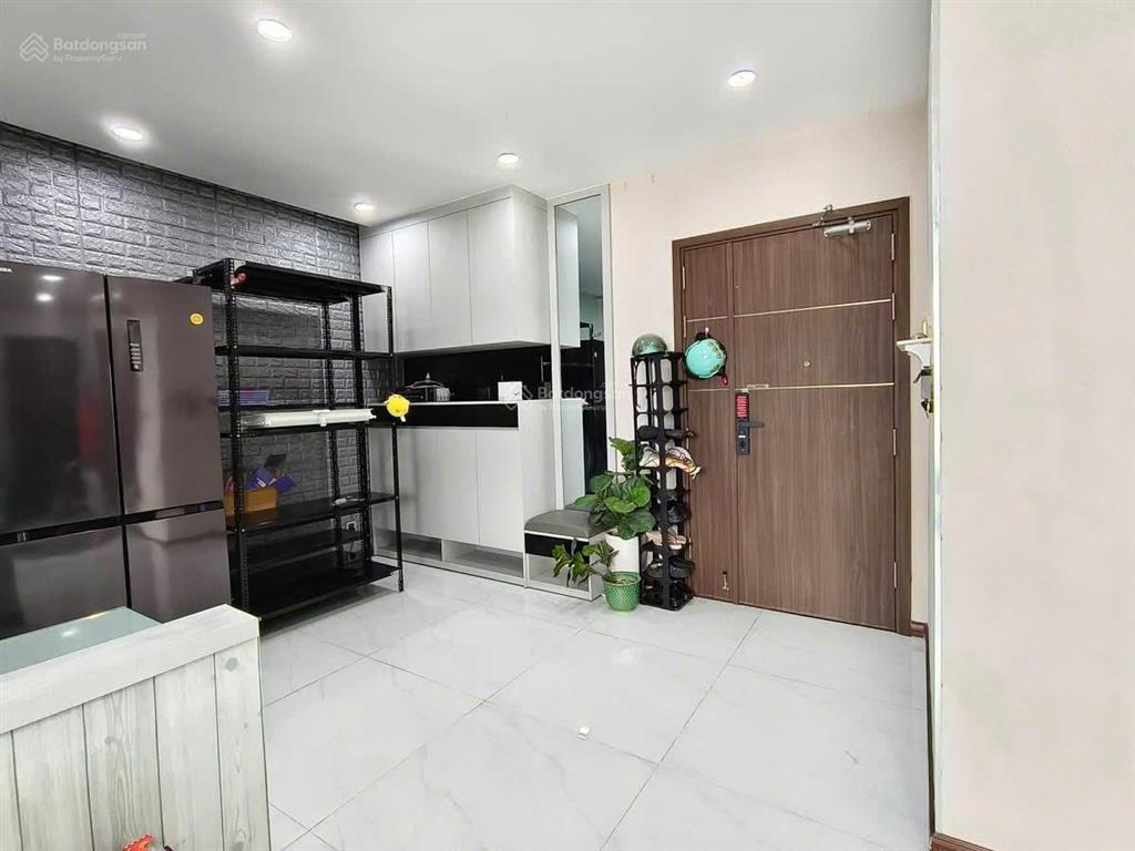 Bán căn hộ chung cư res 11, quận 11, có sổ hồng, 73m2  2pn  2wc, căn góc view cực thoáng đẹp