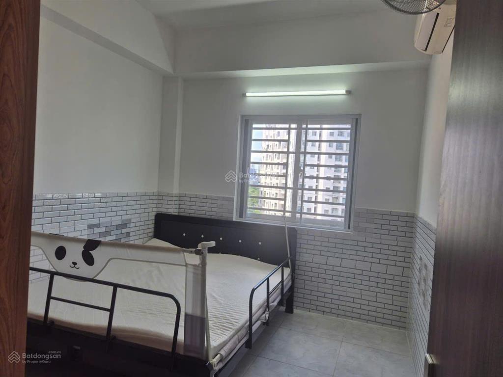 Cần tiền bán nhanh căn hộ chung cư phú thọ, quận 11, có sổ hồng, căn góc 66m2  2pn full nội thất