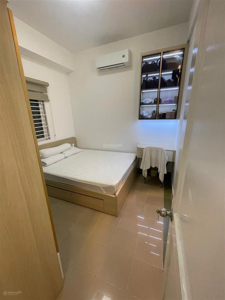 Cần bán nhanh căn hộ chung cư phú thọ, quận 11, gần đầm sen, 66m22pn full nội thất mới, có sổ hồng