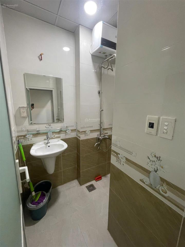 Cần bán nhanh căn hộ chung cư phú thọ, quận 11, gần đầm sen, 66m22pn full nội thất mới, có sổ hồng