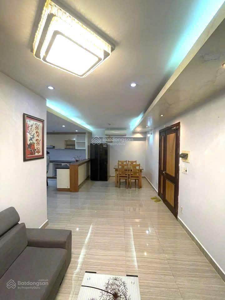 Chính chủ cần bán gấp căn hộ ruby garden, tân bình, 68m2 2pn2wc, full nội thất, sổ hồng, giá rẻ