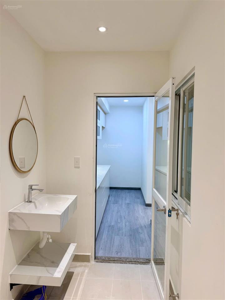 Cần bán gấp căn hộ lotus garden, tân phú, 71m22pn1wc, nhà mới nội thất cao cấp. có sổ hồng.