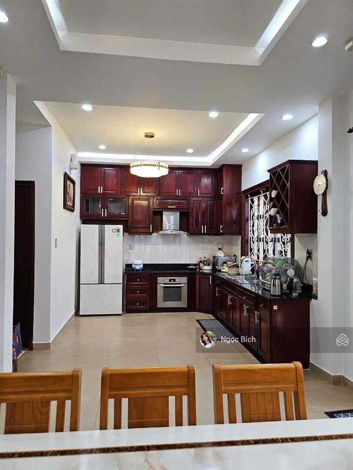 Bán gấp biệt thự nam thông giá tốt thị trường 54 tỷ.  0931 155 *** n. bích