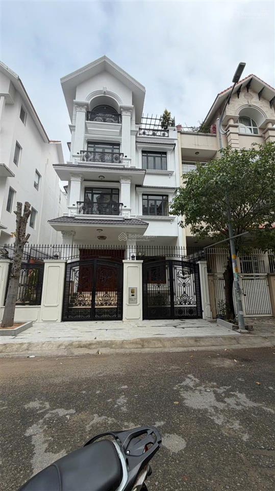 Bán biệt thự hiếm có tại khu đô thị him lam kênh tẻ, 60 tỷ, 200m2