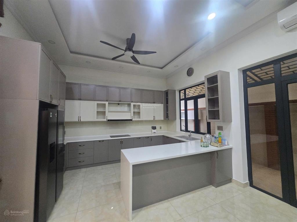 Bán biệt thự hiếm có tại khu đô thị him lam kênh tẻ, 60 tỷ, 200m2
