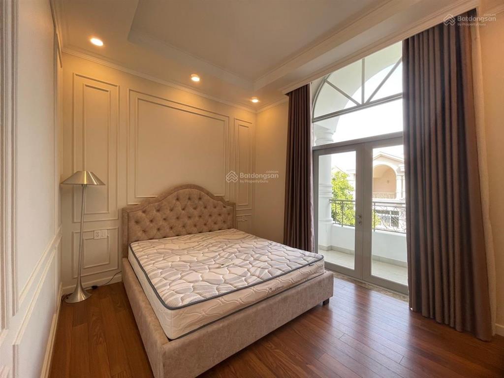 Cho thuê biệt thự phú mỹ hưng, khu nam viên phú mỹ, full nội thất cao cấp, giá 55 tr/th