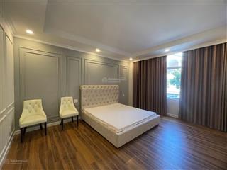 Cho thuê biệt thự khu nam viên phú mỹ hưng 7x18m, 1 trệt 2 lầu, full nội thất cao cấp, giá 60tr/th