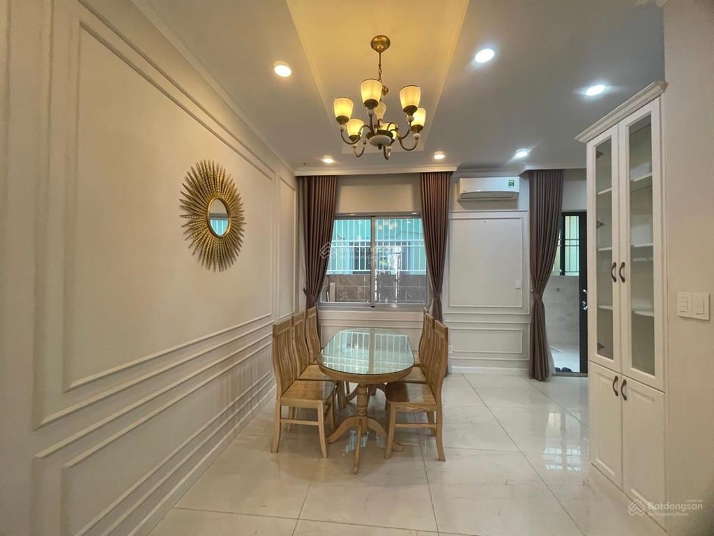Cho thuê biệt thự phú mỹ hưng, khu nam viên phú mỹ, full nội thất cao cấp, giá 55 tr/th