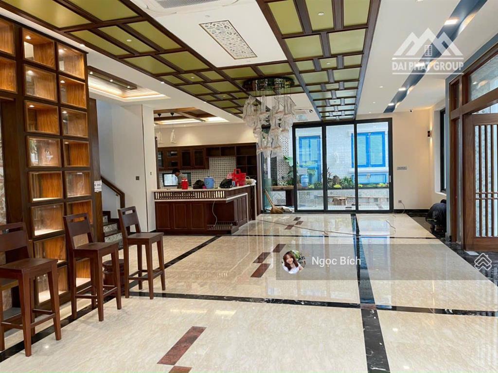 Cho thuê biệt thự 344m2 tại phú mỹ hưng, tân phong, q7, hcm giá tốt 245 triệu/tháng