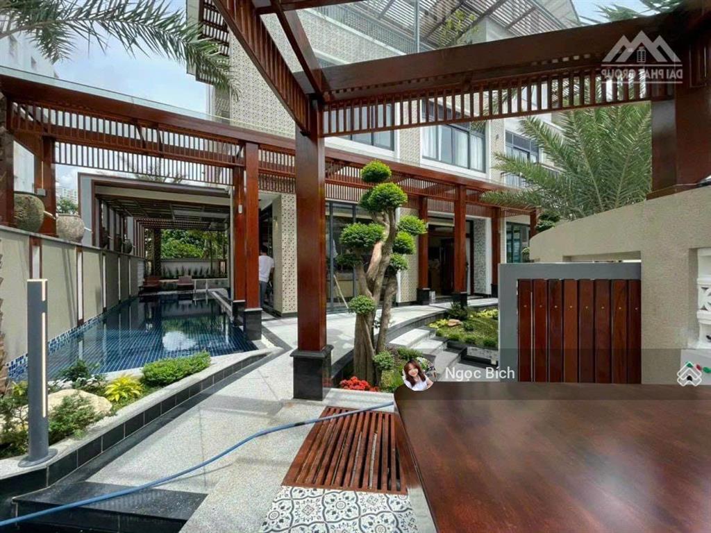Cho thuê biệt thự 344m2 tại phú mỹ hưng, tân phong, q7, hcm giá tốt 245 triệu/tháng